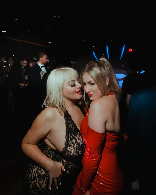 7e33a75288a0d1f7eab19fcdb02403a9