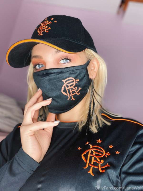 8c25ffbe40e2d9e2e357bbebe462594f