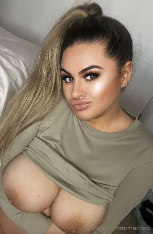 b2fc5a07515defcfbf822f6e6bffe44b