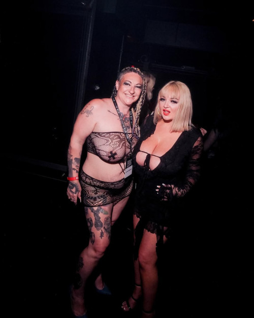 d5d8f016a76374ca79dfcd62a785b540