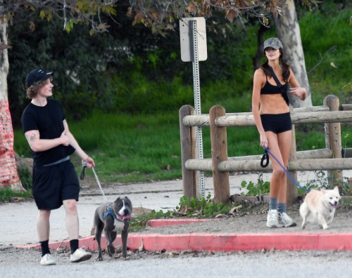 da06aad63537ba9fcd385a5691a7d9ad