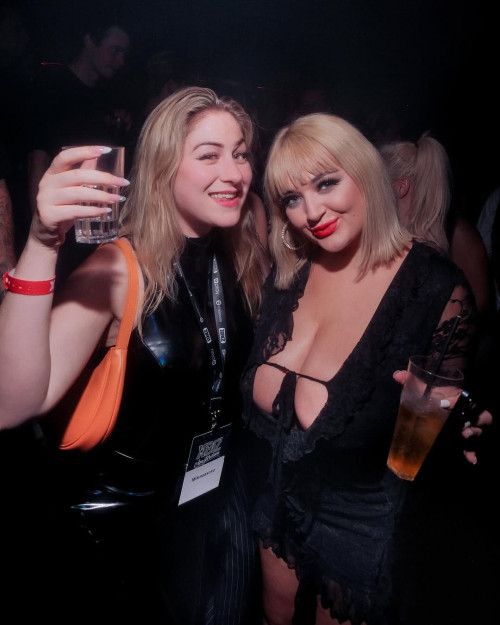 e508ce2e5d986e442ce92f3f20bb56fd