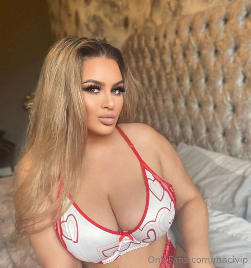 e988c10fb4a4e28ec492699186c814be