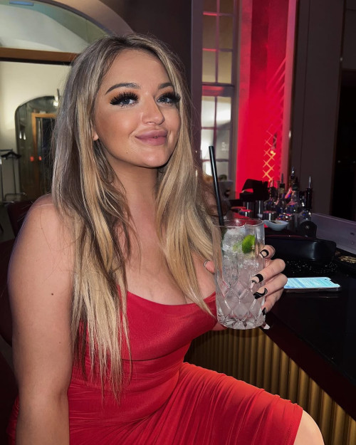 fb2f015c8308a10cb1a0f6d346d5ade1