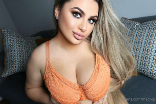 2563a246005f5578defea5eb5bfe981d