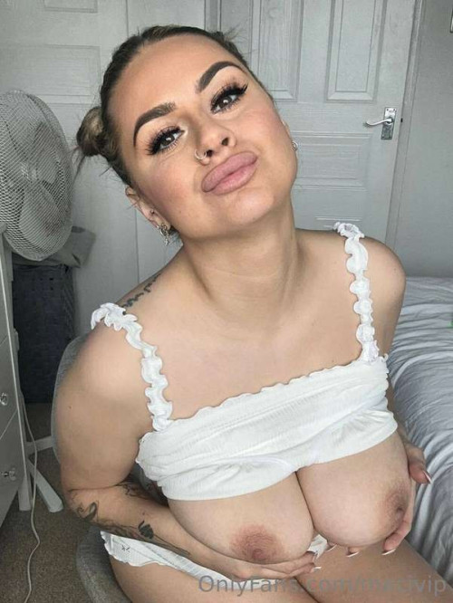 a2f5182ff48627d85b23c6f03daeb5bf