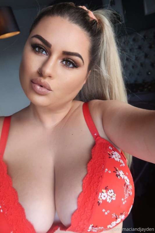 bee3442dfa40d4f32fc6a10fcd94e9e3