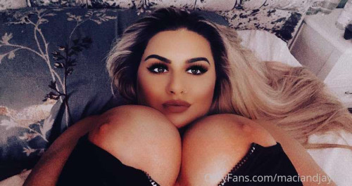 eb1aff21584efe0bc1b452e76df42923