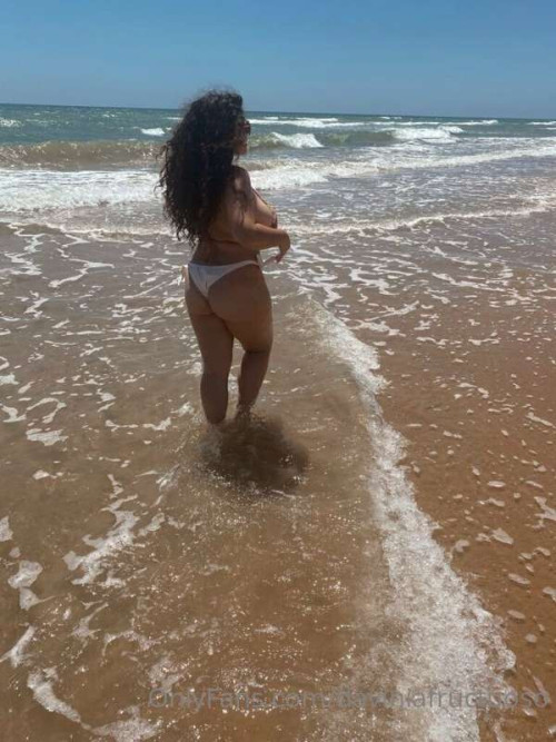 ebf20e75c122eeabb74f95bbc9a7a5b4