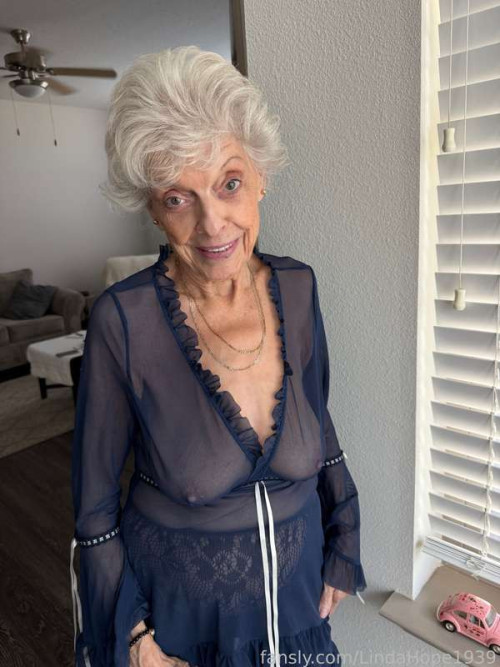 00d6b463b82a49710ce2a52b97b1b8d7