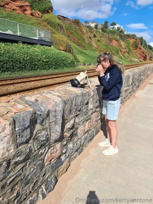 03e18cc071da0bf6e9eecf6cb486ea69