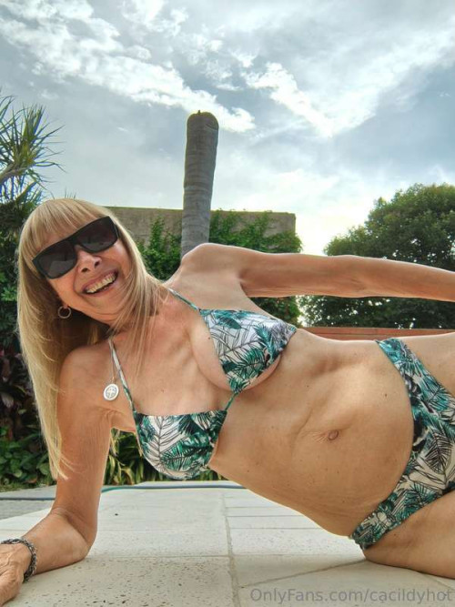 1474aedd46fd4e5cfd27a52c1252ceb7