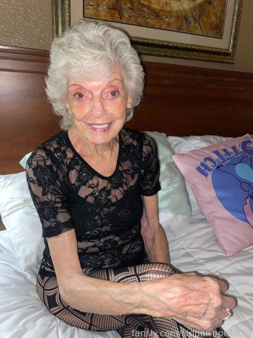 2db2fd74515d2e7d151c9ffc8ea3ea52