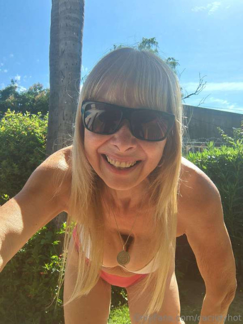 31735e8e3023a6ed41b2ba57405dd6cf