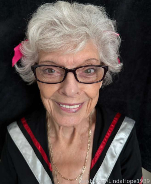 33eb9f9714b473e8e174efae5bf5d81f