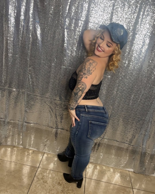 562de409f3aa6091d345be2ae5a15d57