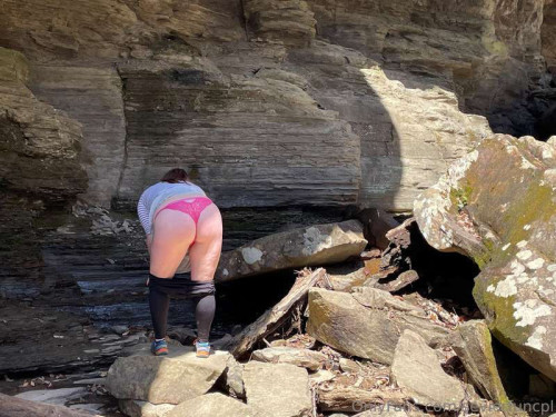 652ca26e4077e5d6c0681edc424c2131