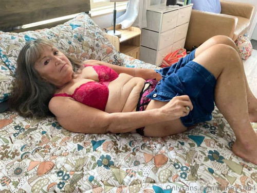 65e8ffc98cc0e044b530577ef5d5e448