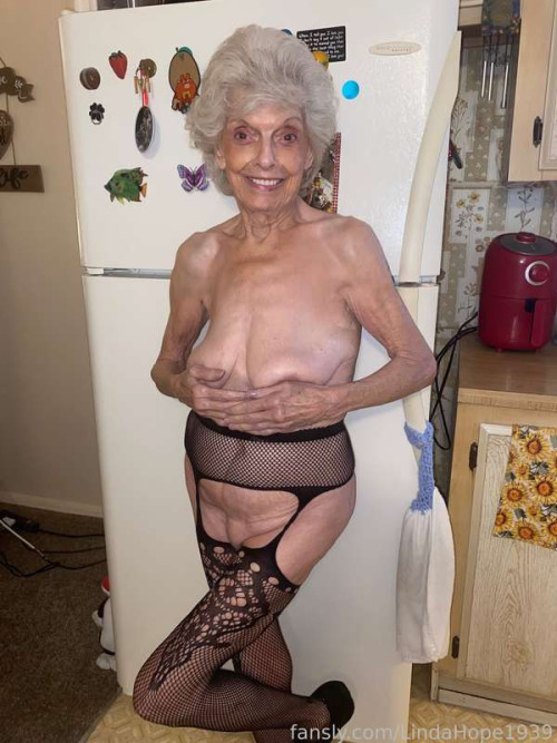 66d1eaea9afaf3fe5f706d7dfd1a1323