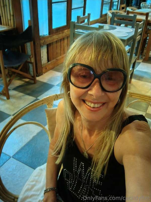 69095e7f5defe32d802b217aa100e6e6