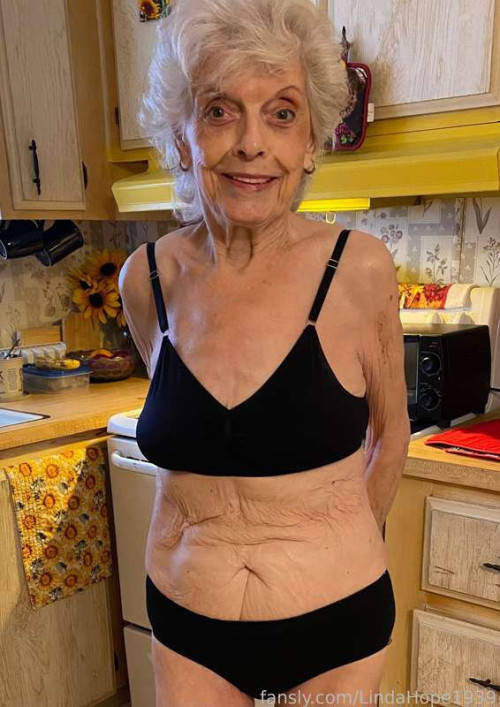 76948d65fdfd823b1d68ae2e1a114997