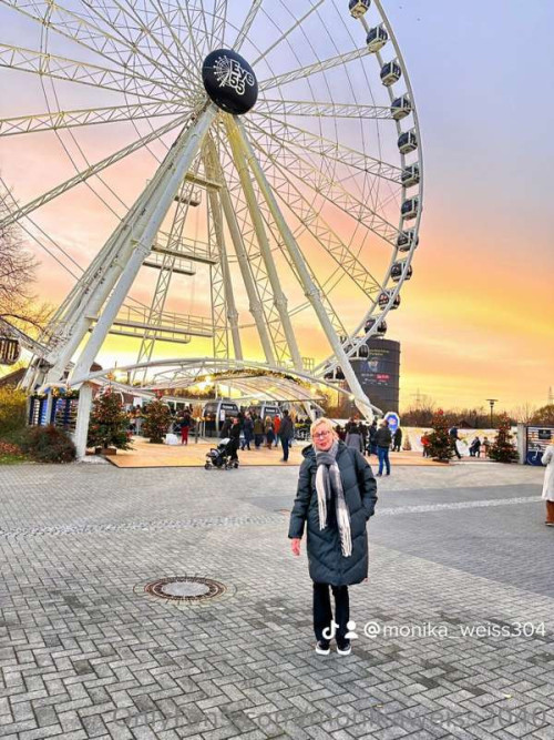 7c3e42117fe24c4b05696fef82a796e9