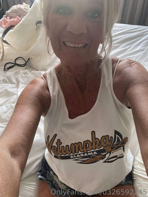 8deacbf65533cc08e8e64336a7f0e321