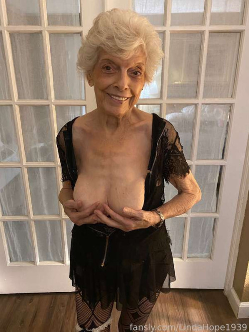 8f4b0a1e6e6fd31c8c742e7994074df9