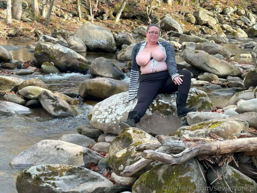 961a3b00244196e4e2b9c2ea454735ba