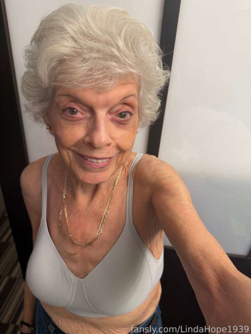 9b7b06b34e8e7b63e90074832ef46d94