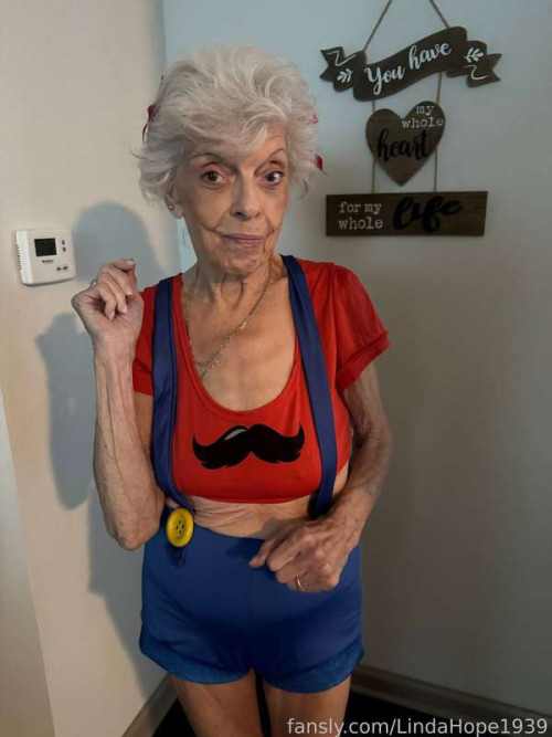 9d10de57796e399bb10fadc1c8f257b3