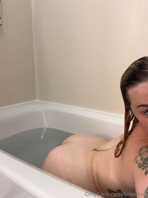 9e8b43d853550fb388e46b4cbbeee802