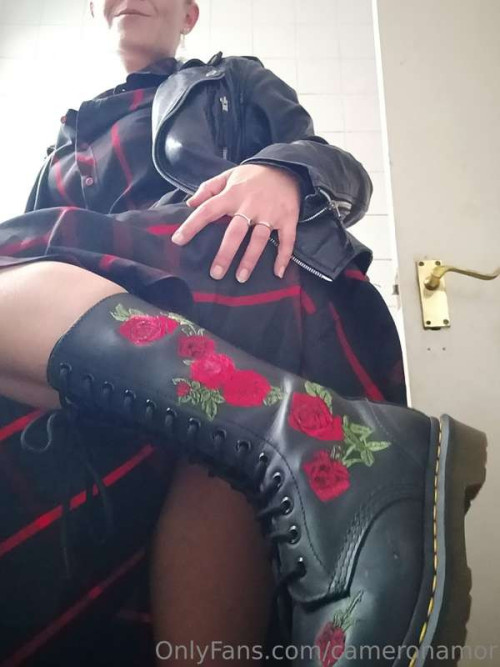 adbbee0f6bd12a6428bf04d06f83deec