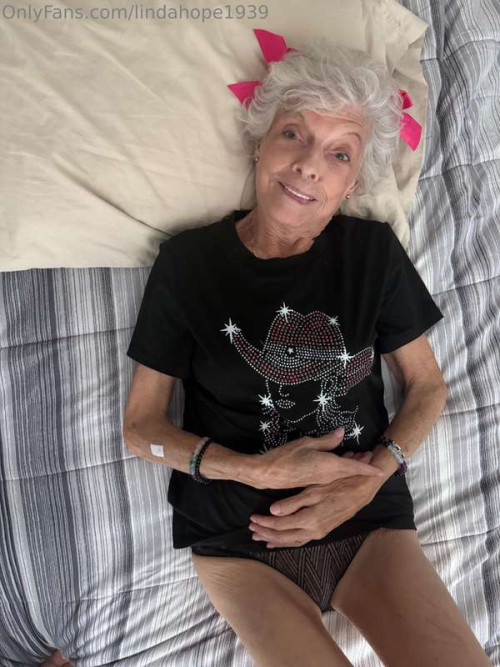 ae4d4c993242c2bba5c39603dfdbe812