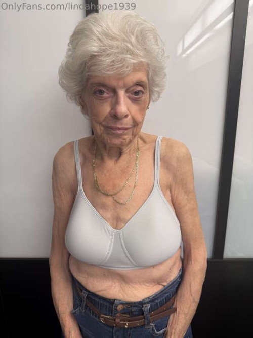 b67d5637d7ae86ece83824a2b667ce29