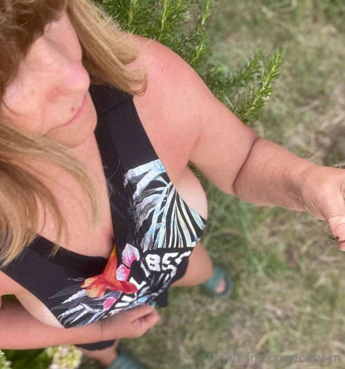 b8b1ba0a8a487bbf98f5af3a37bc8620