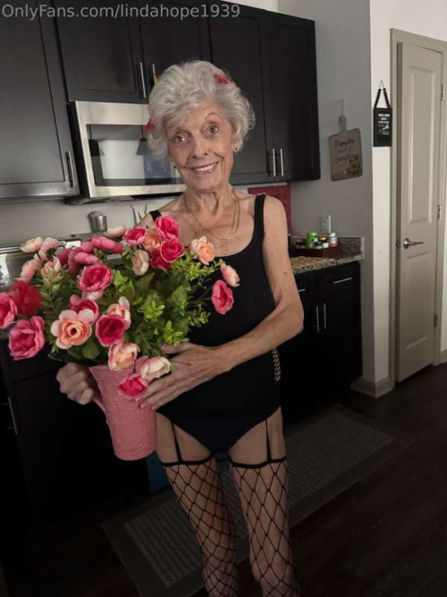 c29c8bffdc1715aa31247914db8cf7e9