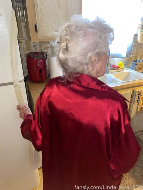 d1796d01fc92de9d247e8ccb0c38925e