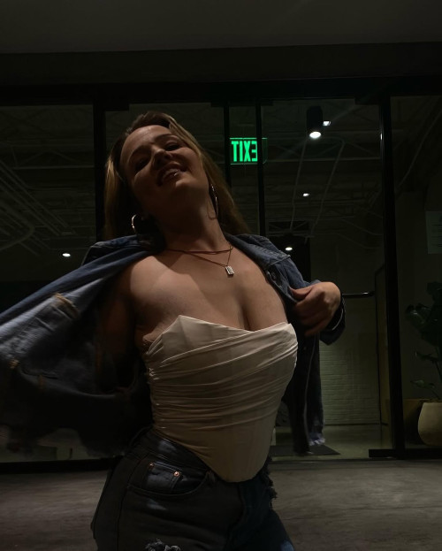 d8f384a77f2a3eb4d264da1178d434c9