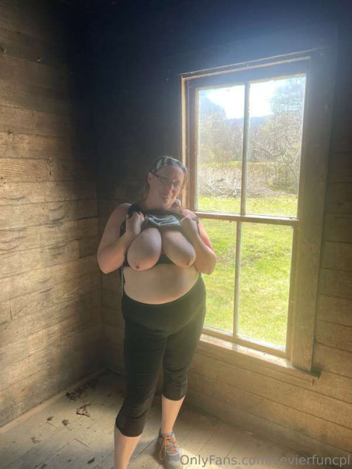 e360c8438fbe0dcc8f4b4d2bc495235e