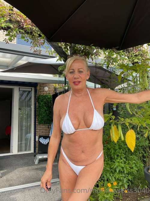 ead196fe59a39fab1a6691237010b9e5