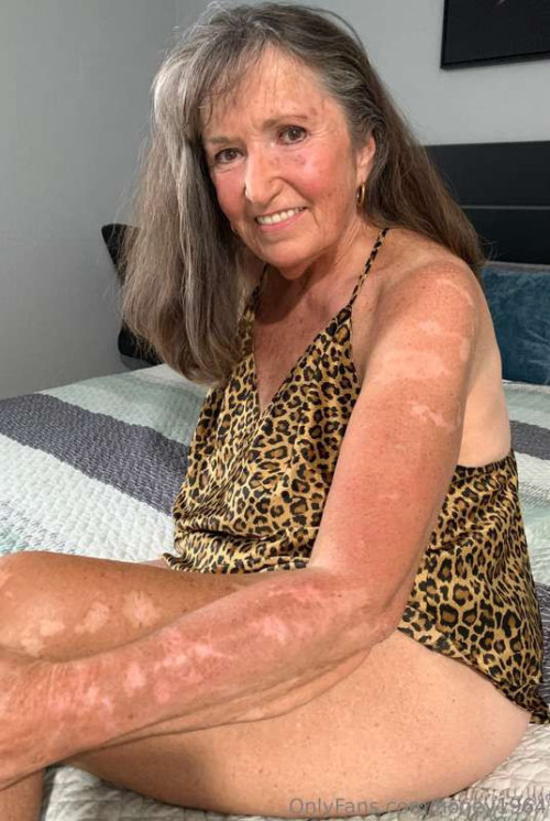 f0527dd3fff91fdbaeac9a3adeb13d55