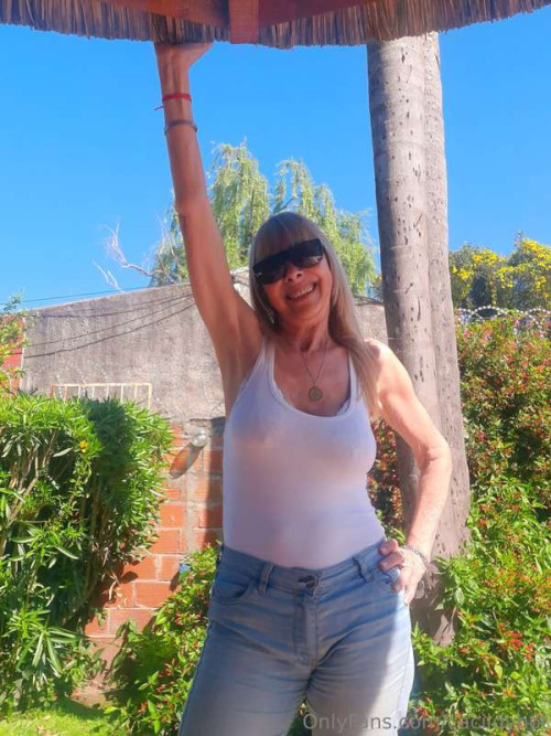 f69cb5d1780de4abb3536ff4a85ecca4