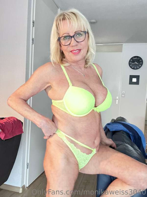 f7442b6a8bbb1d1bd84d555bf5ff7a05