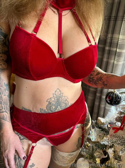 8d52cb07d9eab100852cb6326c5b7e4b